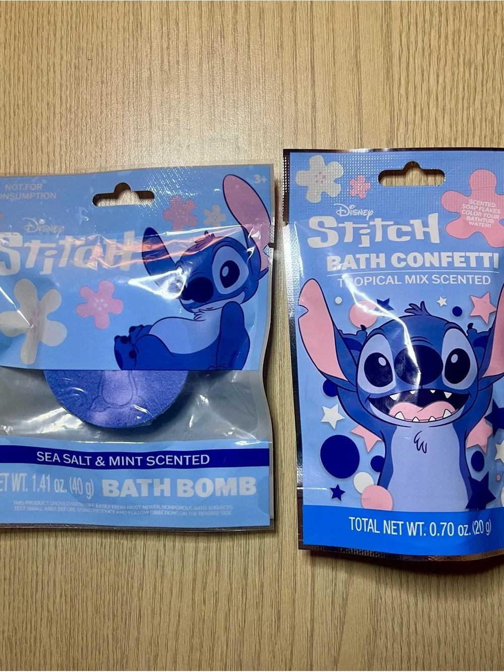 Disney Stitch Bath Duo - Sea Salt & Mint Bath Bomb, Tropical Mix Bath Confetti